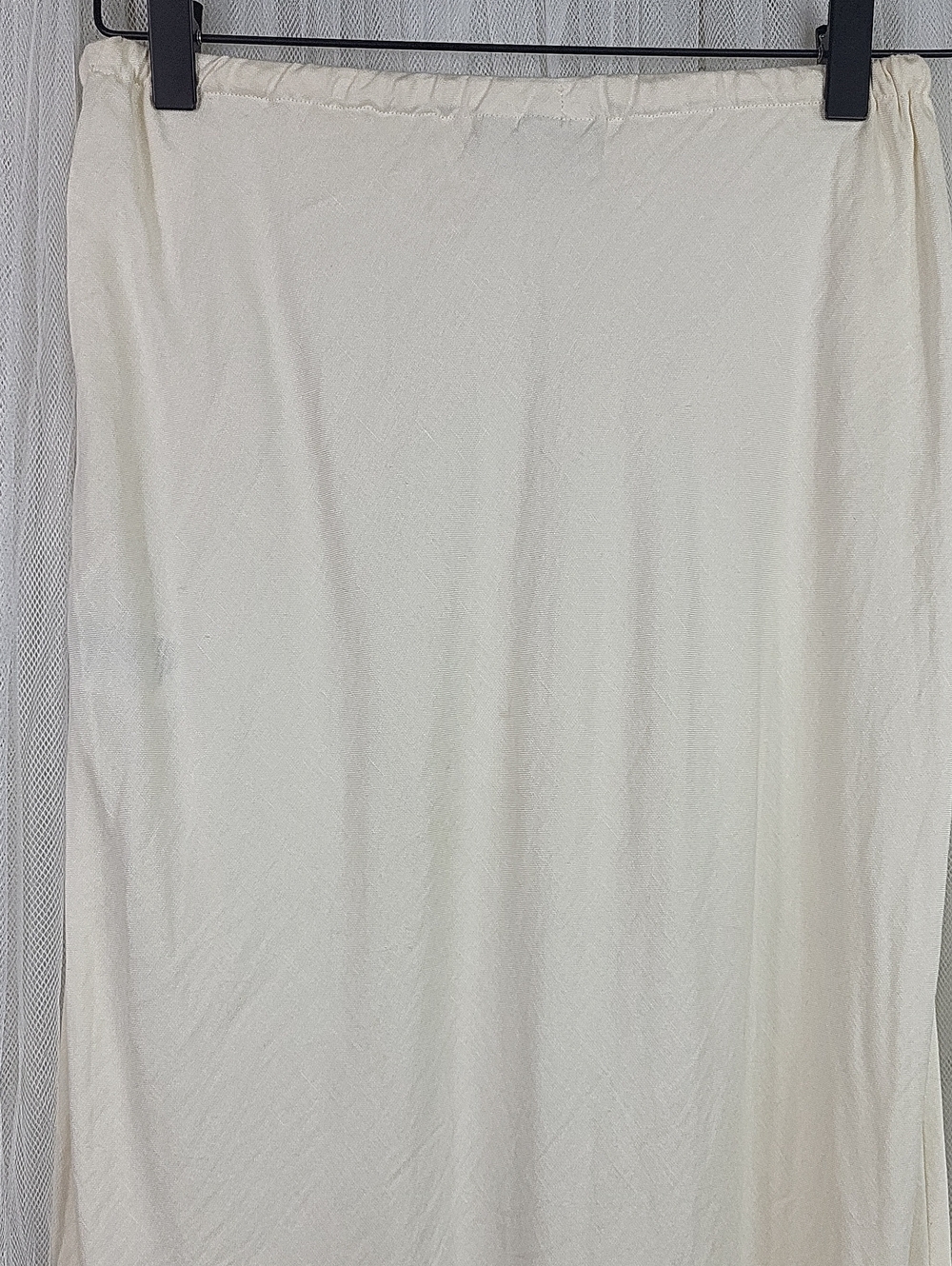 Rhythm Bias Cut Maxi Skirt - CREAM. Size 4 - Picture 11 of 13
